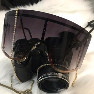 😎just in😎miss black oversized sunglasses